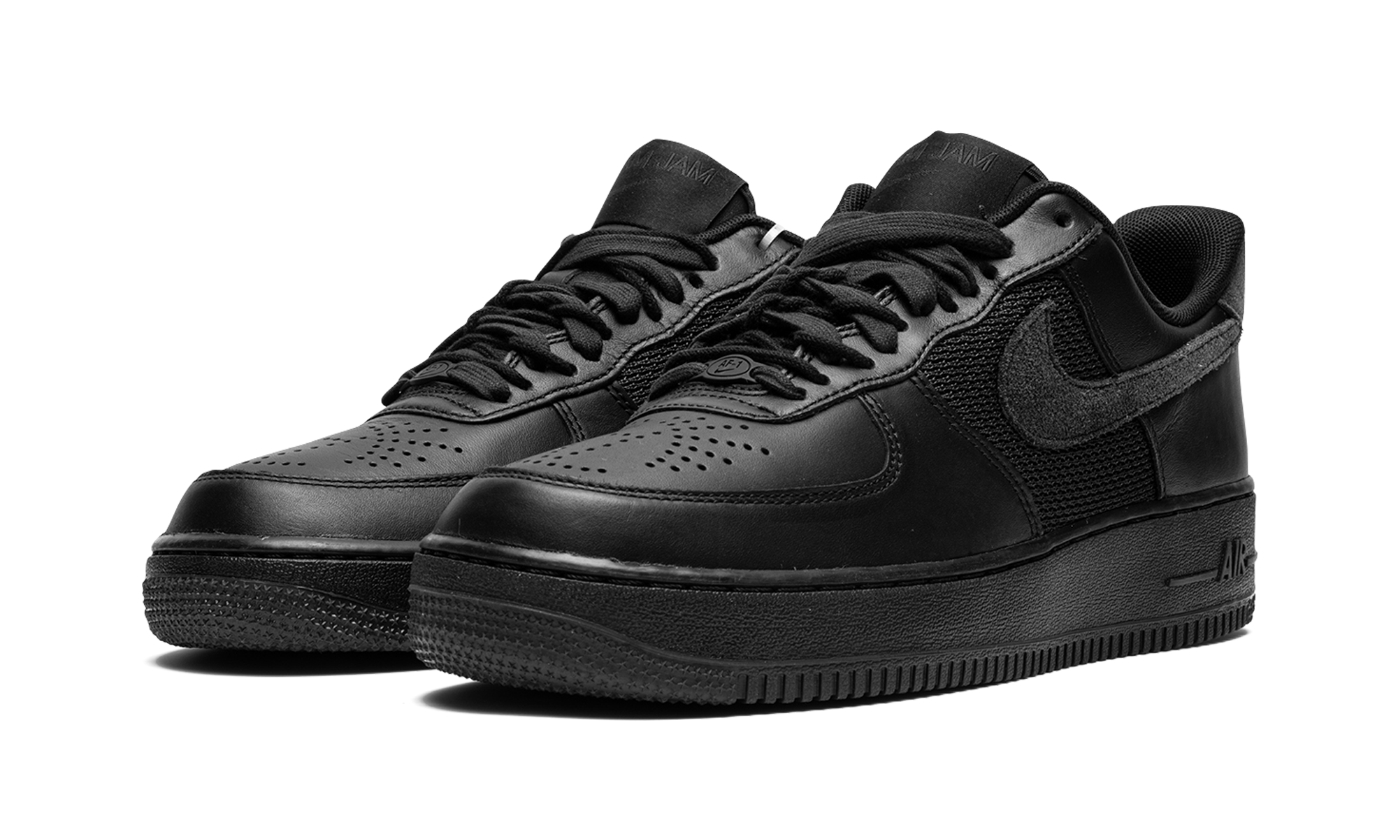 nike air force 1 low sp slam jam black+DX5590-001+diagnol left view