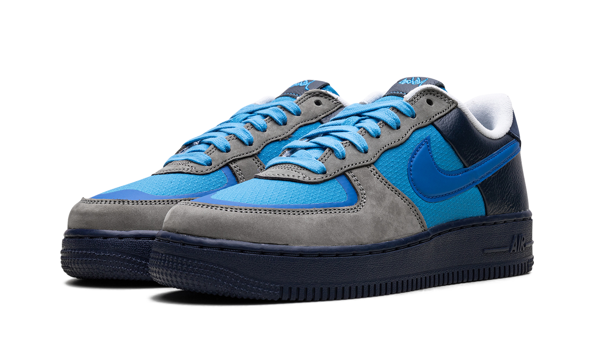 nike air force 1 low sp stash 2024+HF5516-001+diagnol left view