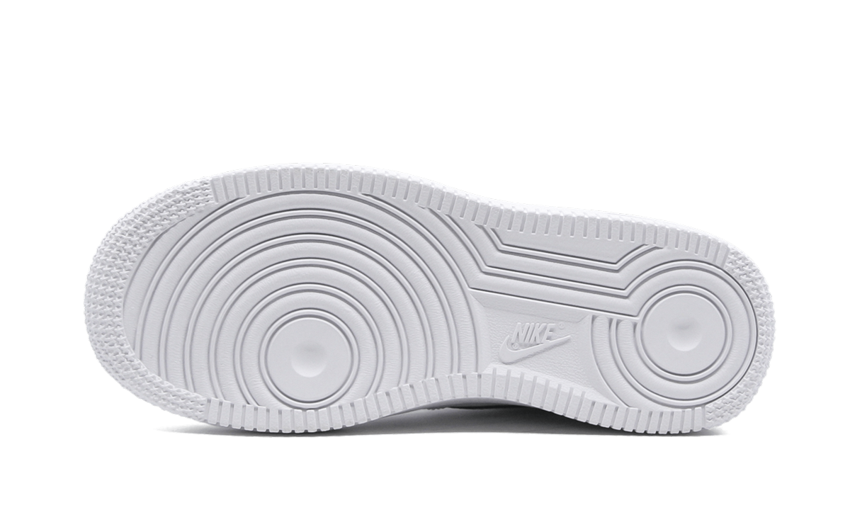 nike air force 1 low triple white 2017 ps+314193-117+bottom view