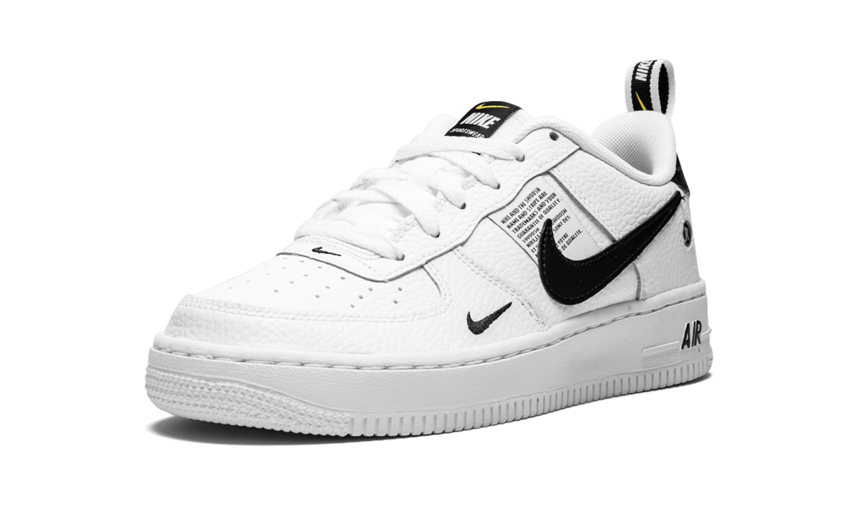 nike air force 1 low utility white black gs+AR1708-100+left diagnol single view