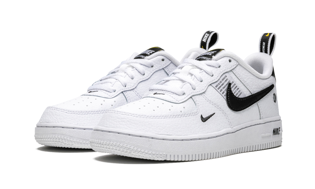 nike air force 1 low utility white black ps+AV4272-100+diagnol left view