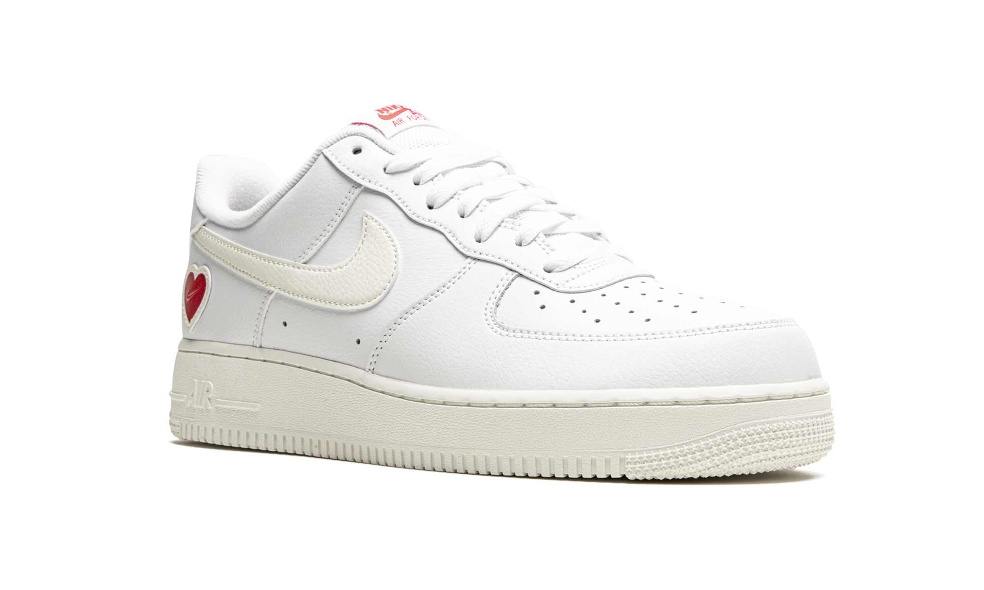 nike air force 1 low valentine s day 2021+DD7117-100+diagnol right view