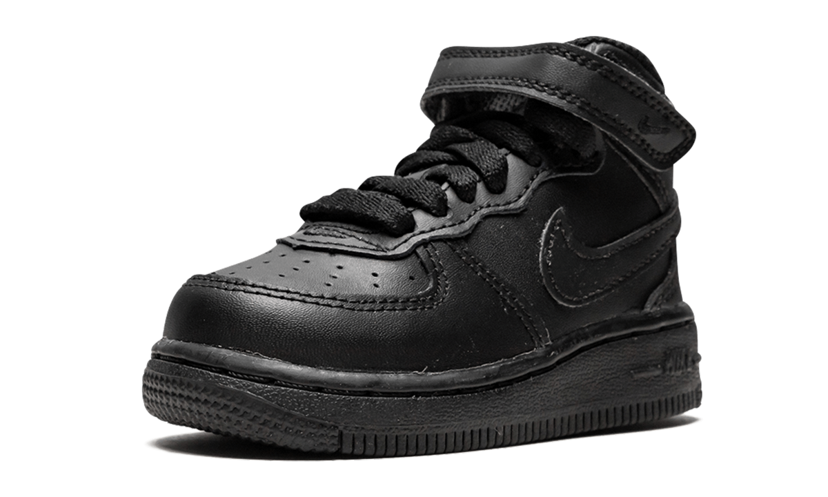 nike air force 1 mid black black td+314197-004+left diagnol single view