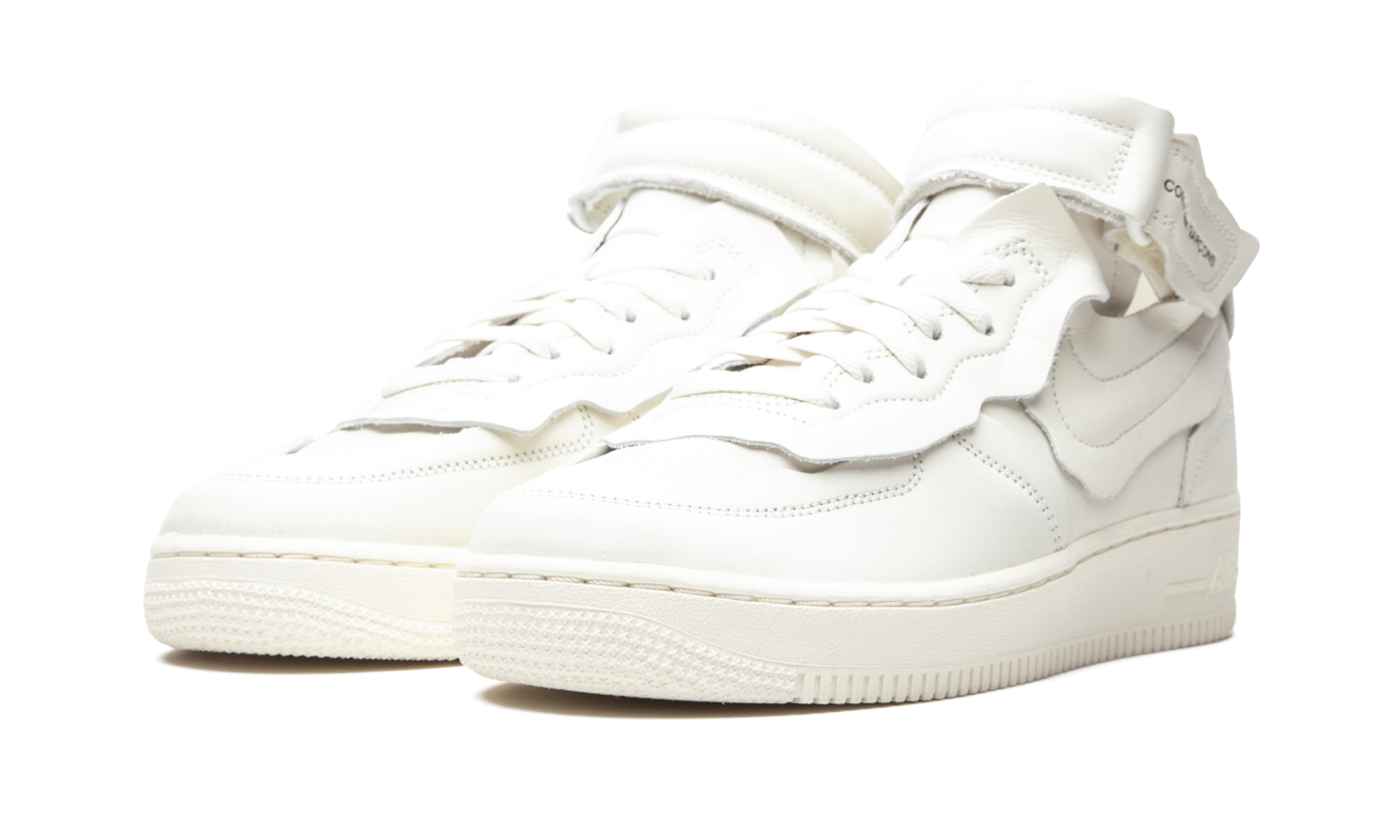 nike air force 1 mid comme des garcons white+DC3601-100+diagnol left view