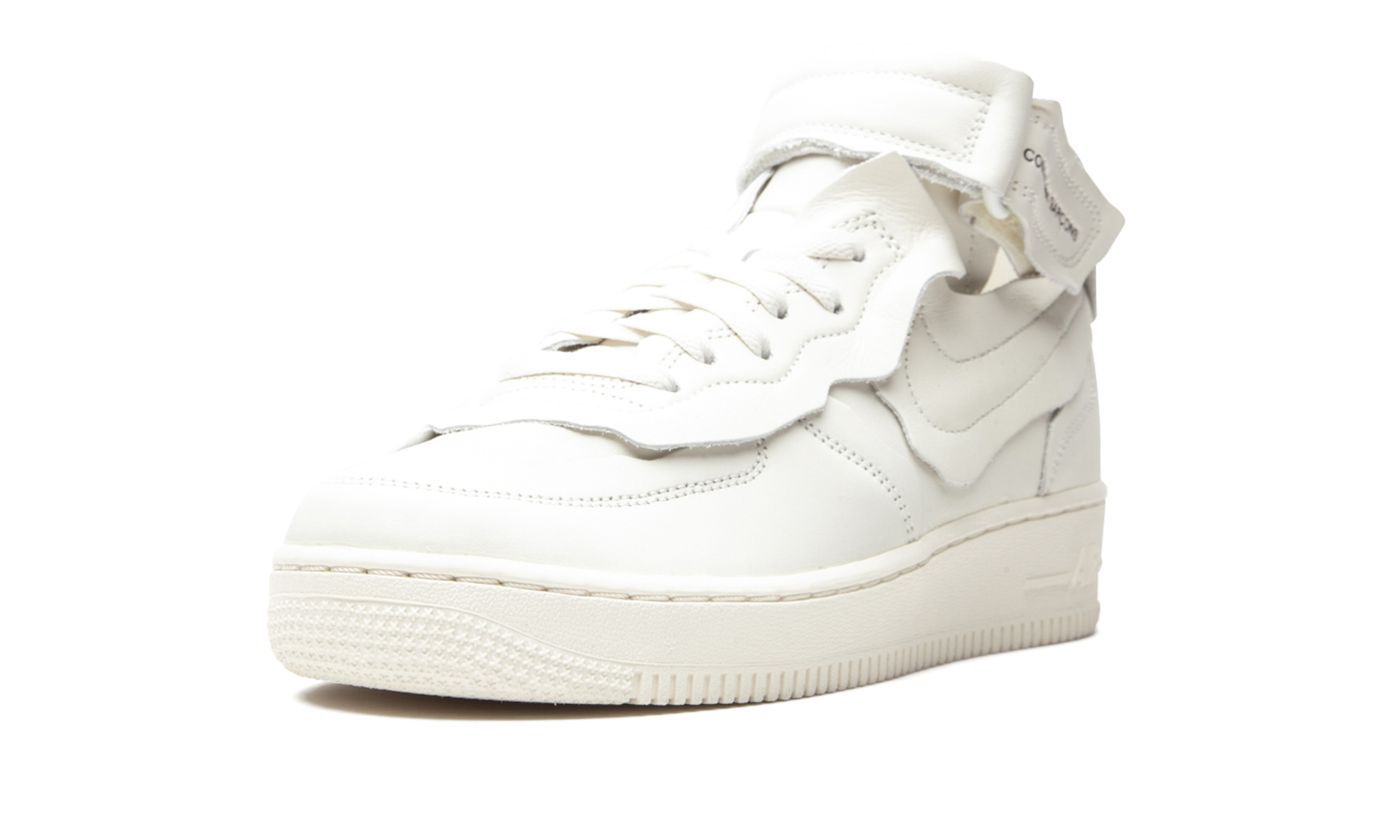 nike air force 1 mid comme des garcons white+DC3601-100+left diagnol single view