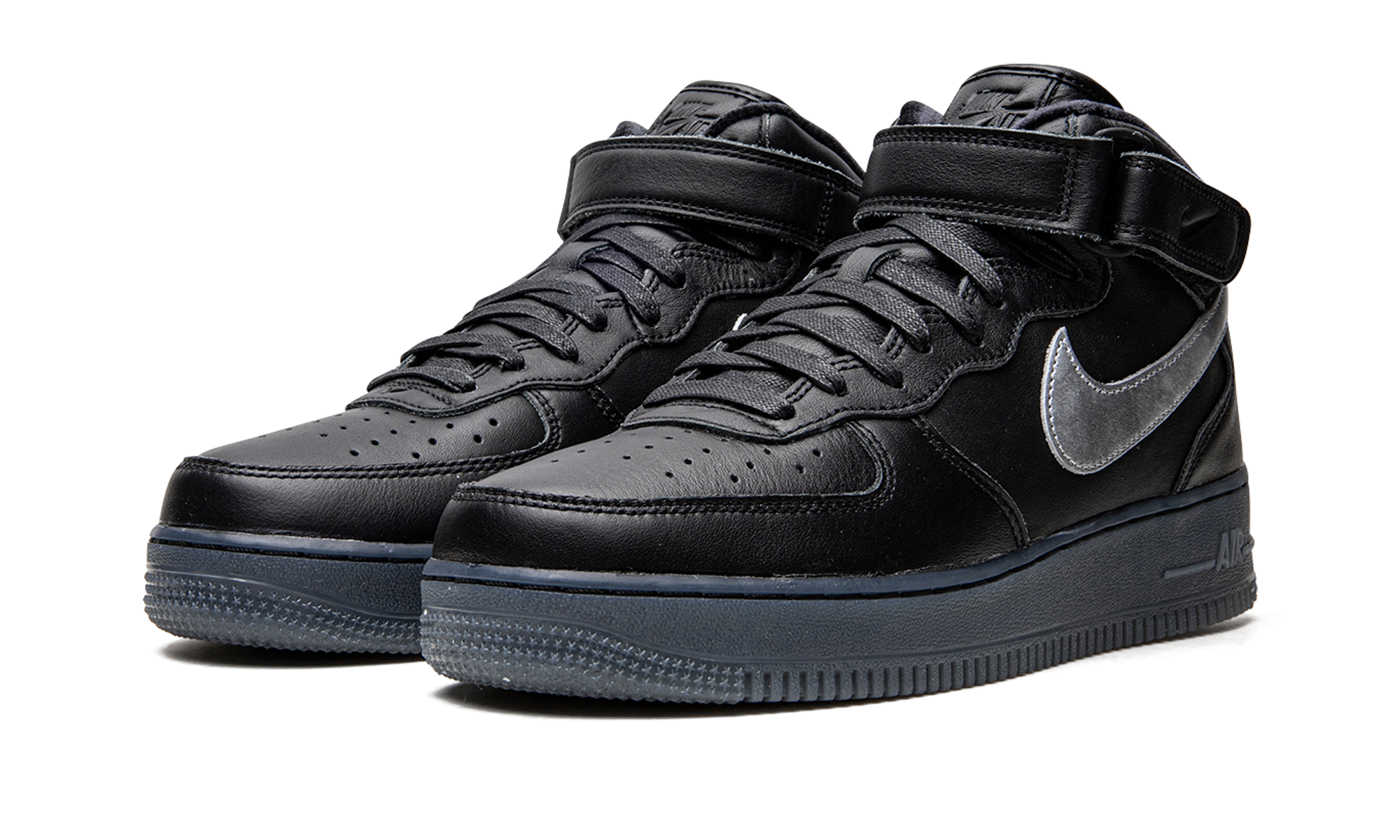 nike air force 1 mid prm black metallic silver+DX3061-001+diagnol left view