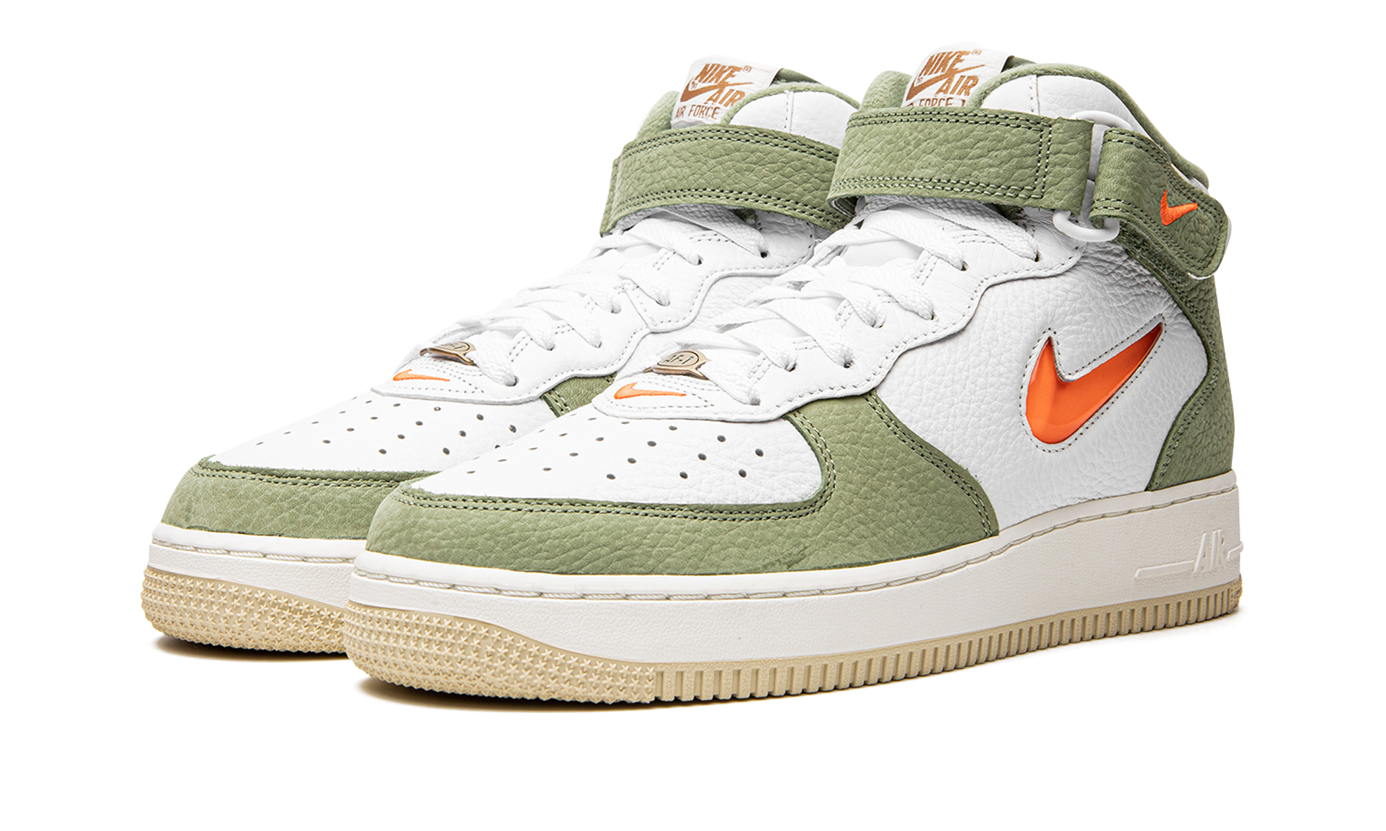 nike air force 1 mid qs jewel oil green+DQ3505-100+diagnol left view