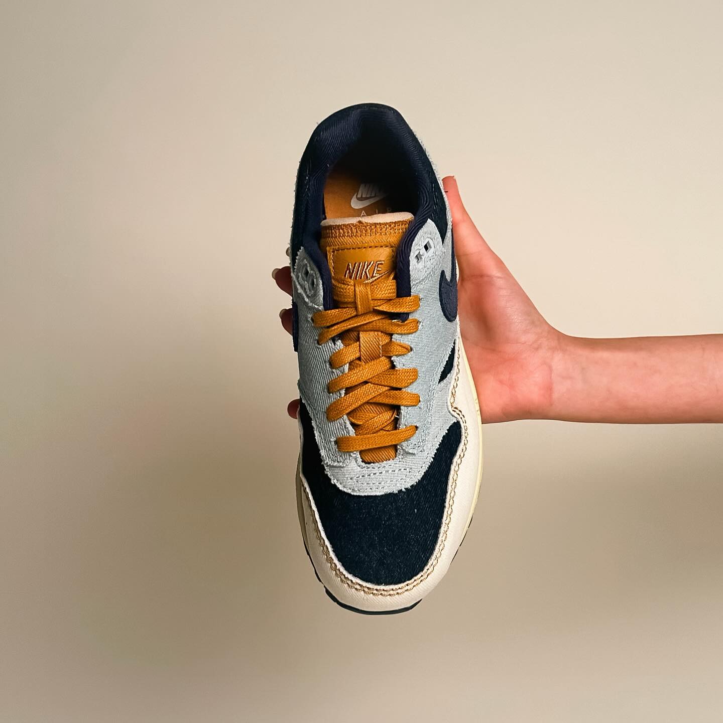 Nike Air Max 1 '87 Denim Aura (Women's), Lifestyle View 2, SKU FQ8900-440