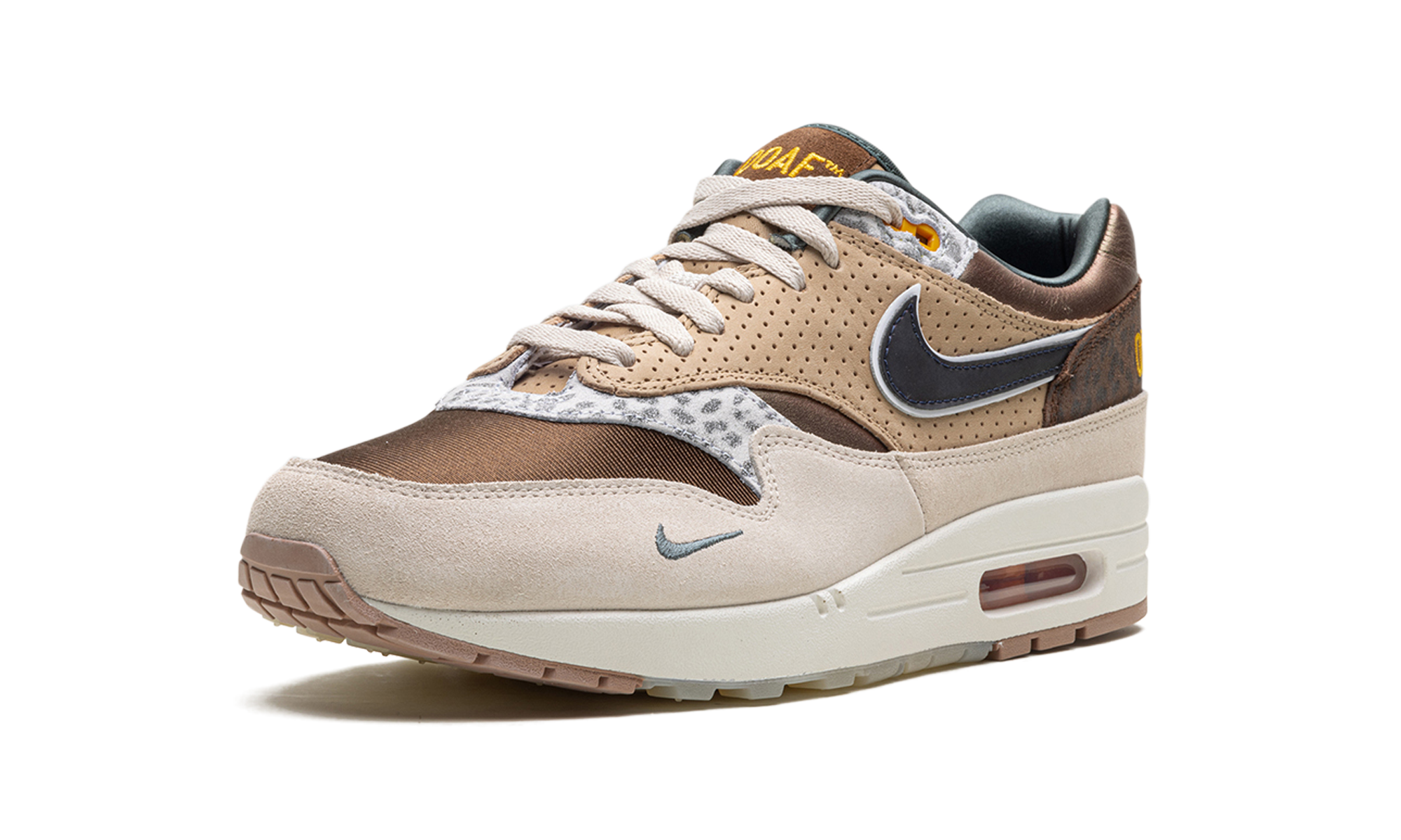 nike air max 1 87 premium university of oregon pe 2024+HQ2640-200+left diagnol single view