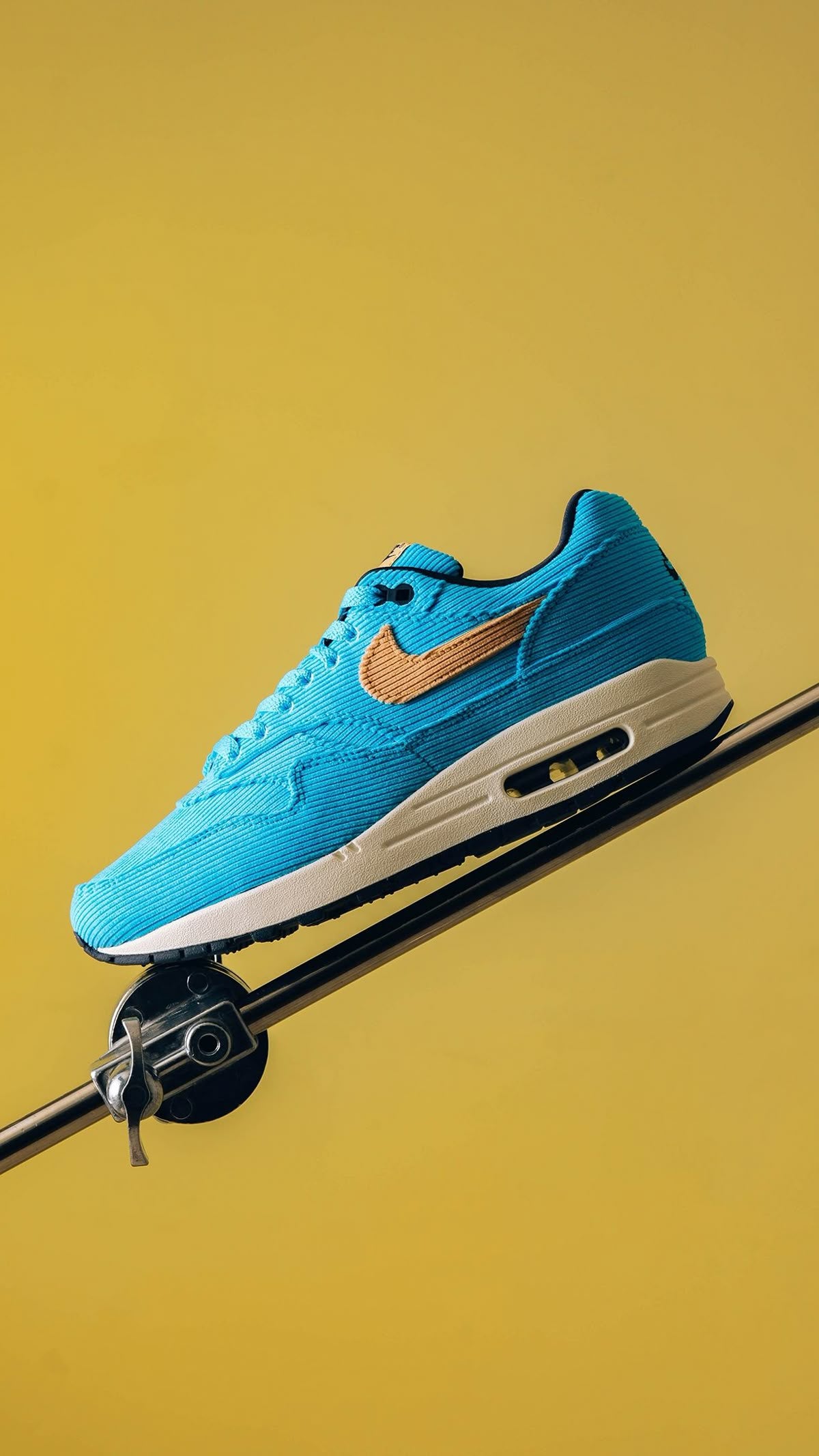 Nike Air Max 1 Corduroy Baltic Blue, Lifestyle View 2, SKU FB8915-400