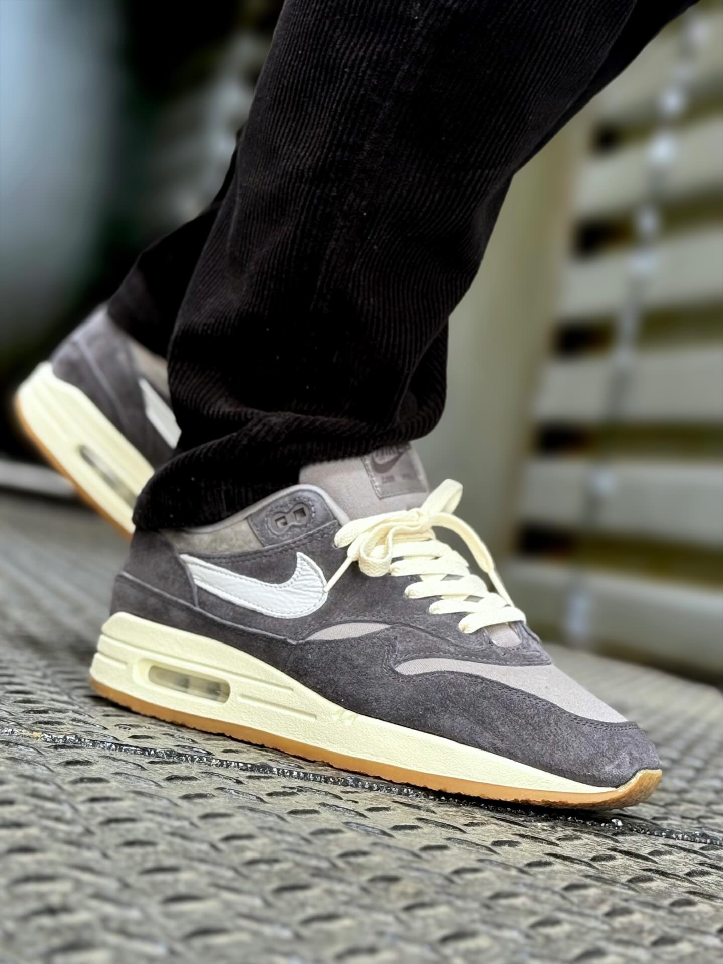Nike Air Max 1 Crepe Soft Grey, Lifestyle View 5, SKU FD5088-001