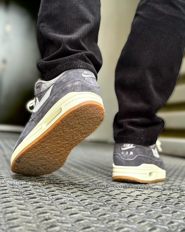 Nike Air Max 1 Crepe Soft Grey, Lifestyle View 6, SKU FD5088-001
