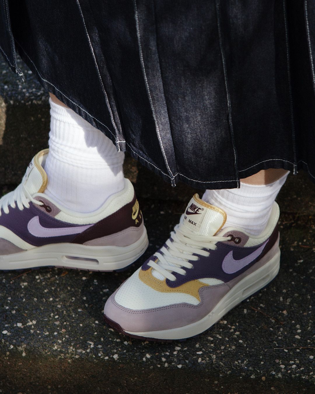 Nike Air Max 1 Dark Raisin Hydrangeas (Women's), Lifestyle View 1, SKU HQ4051-500