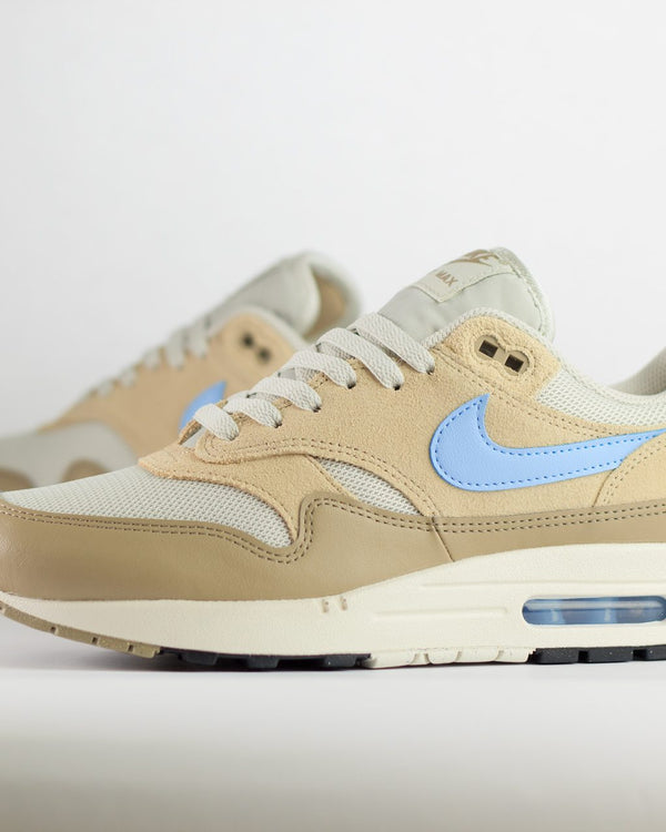 Nike Air Max 1 Essential Light Bone/Psychic Blue, Lifestyle View 1, SKU FZ5808-009