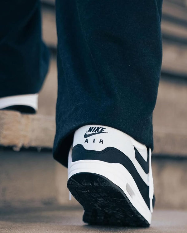 Nike Air Max 1 Essential White Pure Platinum Black, Lifestyle View 2, SKU FZ5808-102