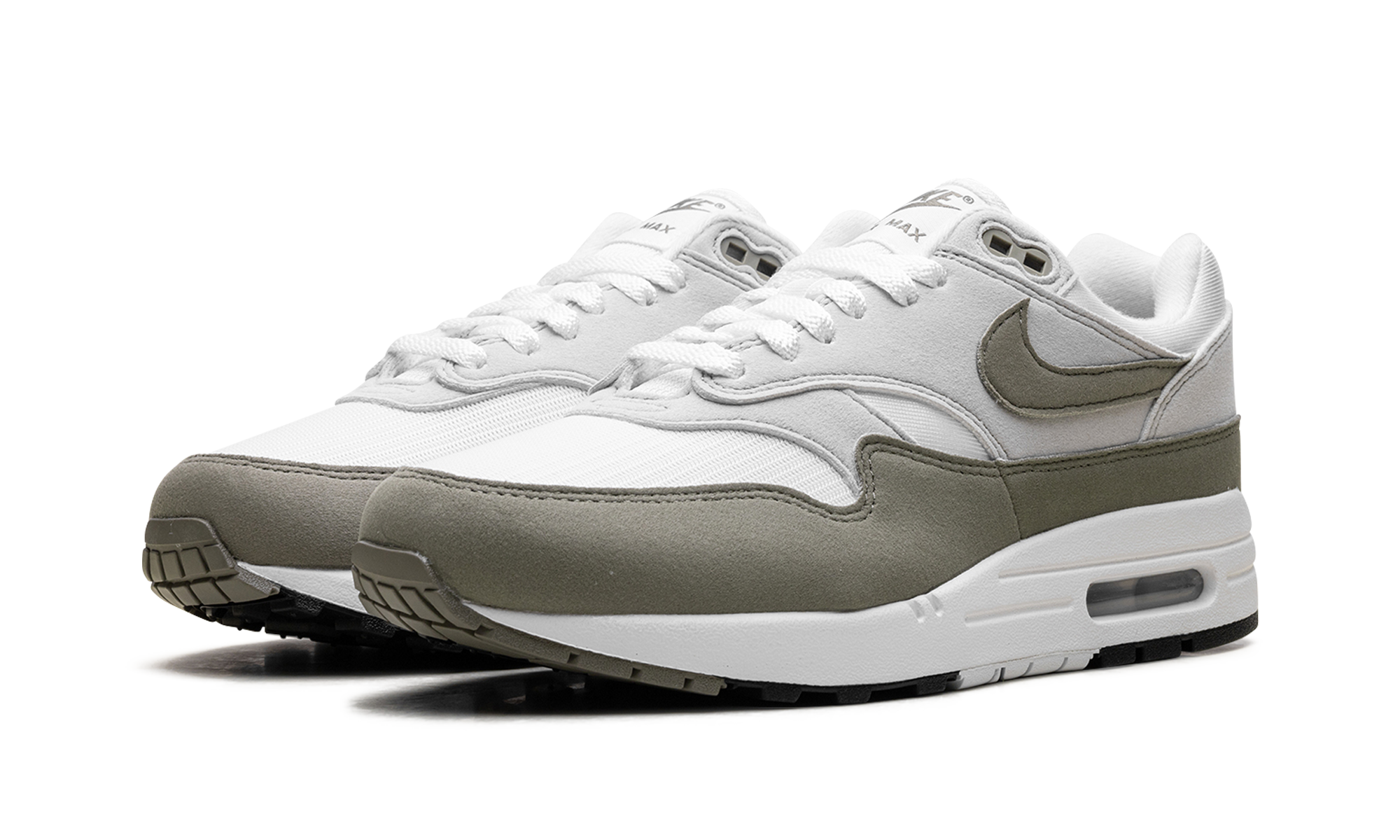 nike air max 1 light army women s+DZ2628-112+diagnol left view