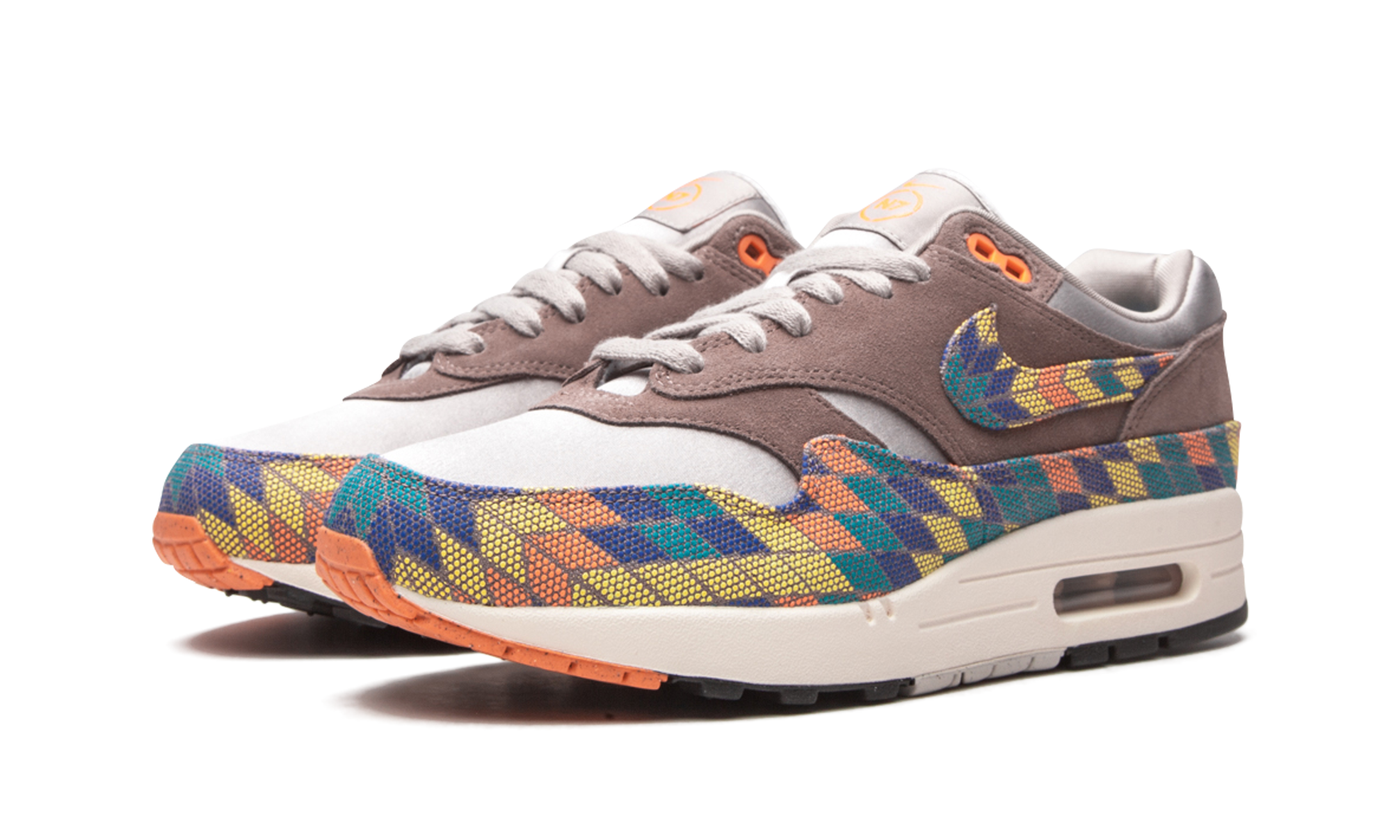 nike air max 1 n7 2020+DA1346-200+diagnol left view