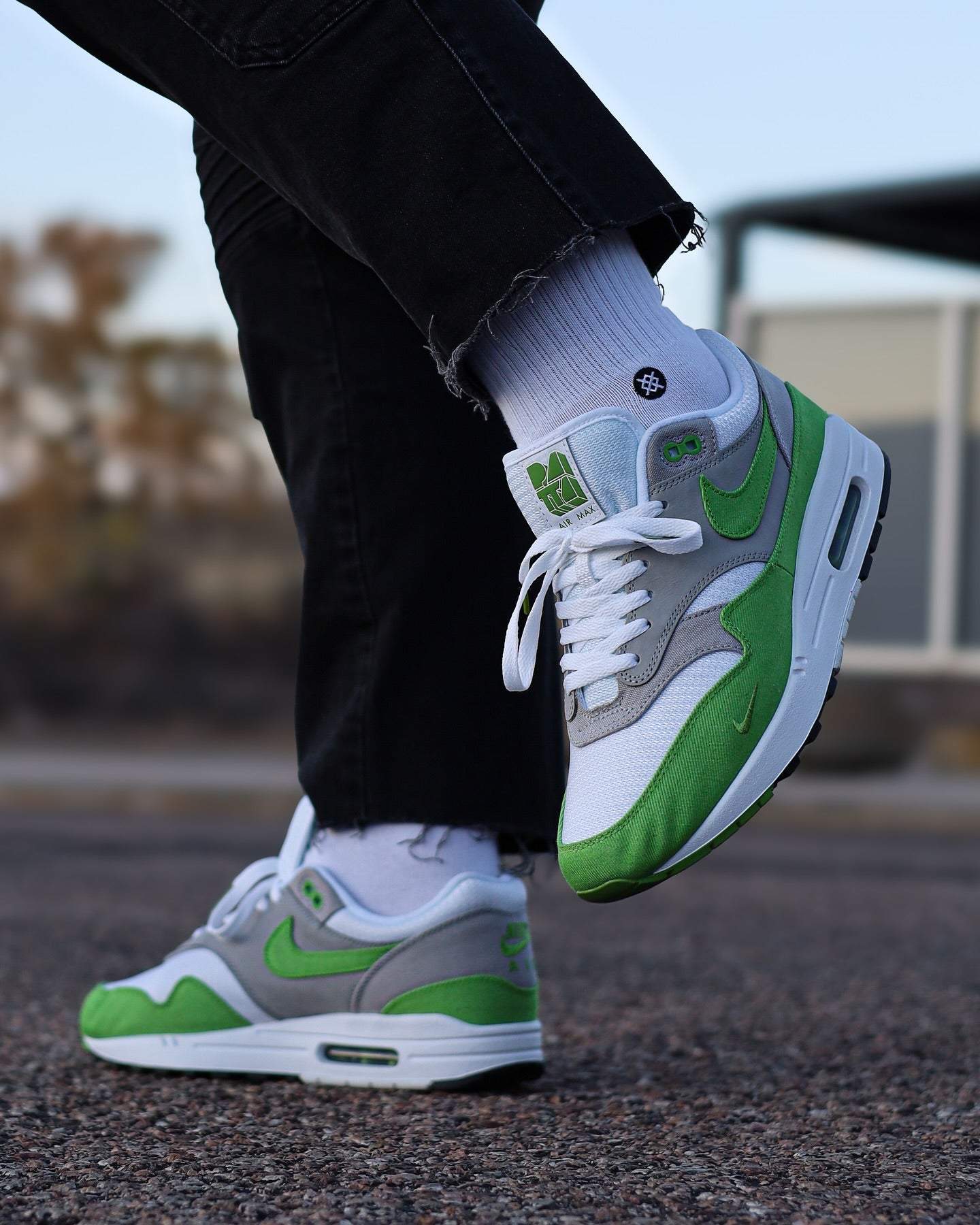 Nike Air Max 1 Patta 20th Anniversary Chlorophyll, Lifestyle View 4, SKU HF1012-300