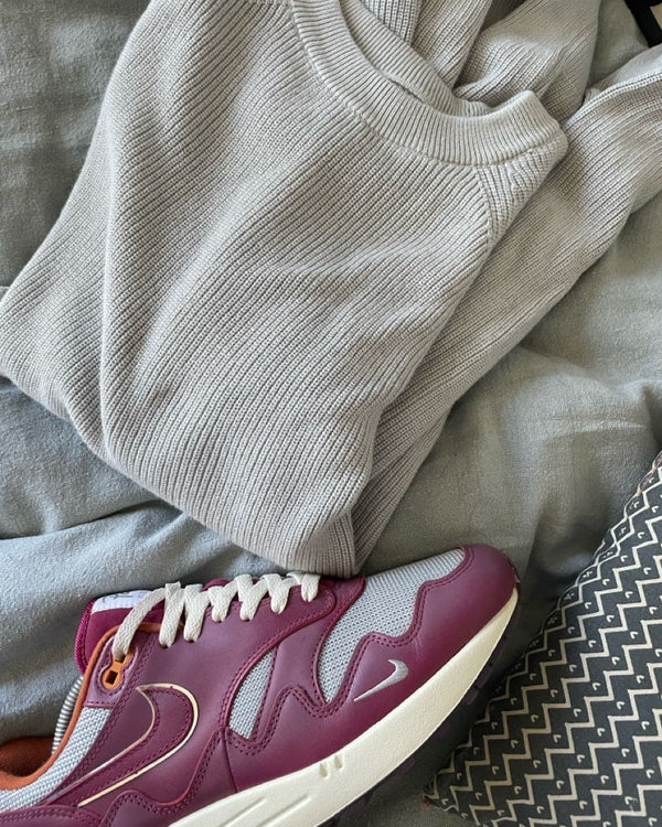 Nike Air Max 1 Patta Waves Rush Maroon (with Bracelet), Lifestyle View 3, SKU DO9549-001