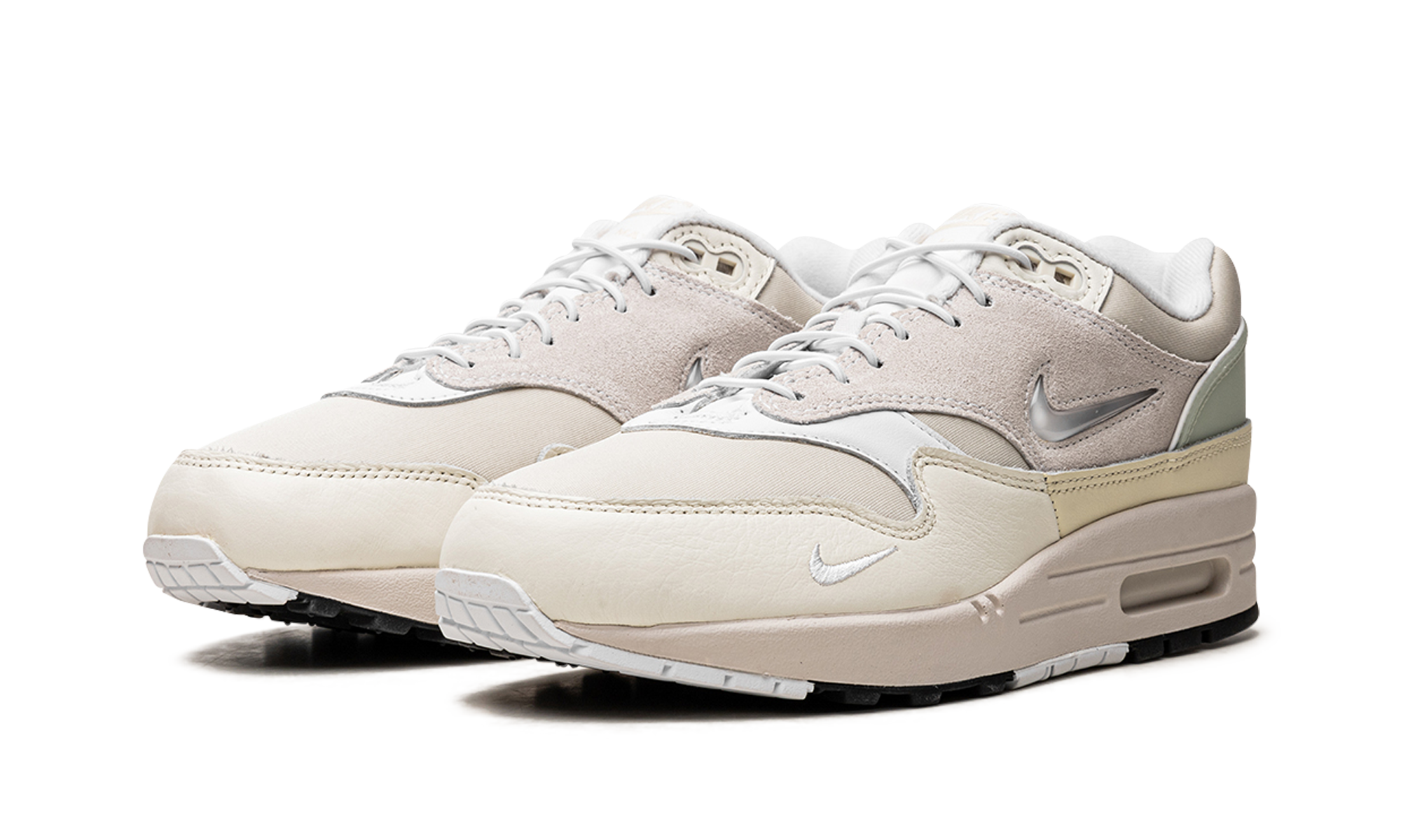 nike air max 1 premium hangul day+DZ5317-121+diagnol left view