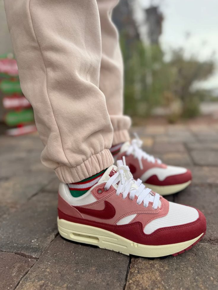 Nike Air Max 1 Red Stardust (Women's), Lifestyle View 1, SKU DZ2628-103