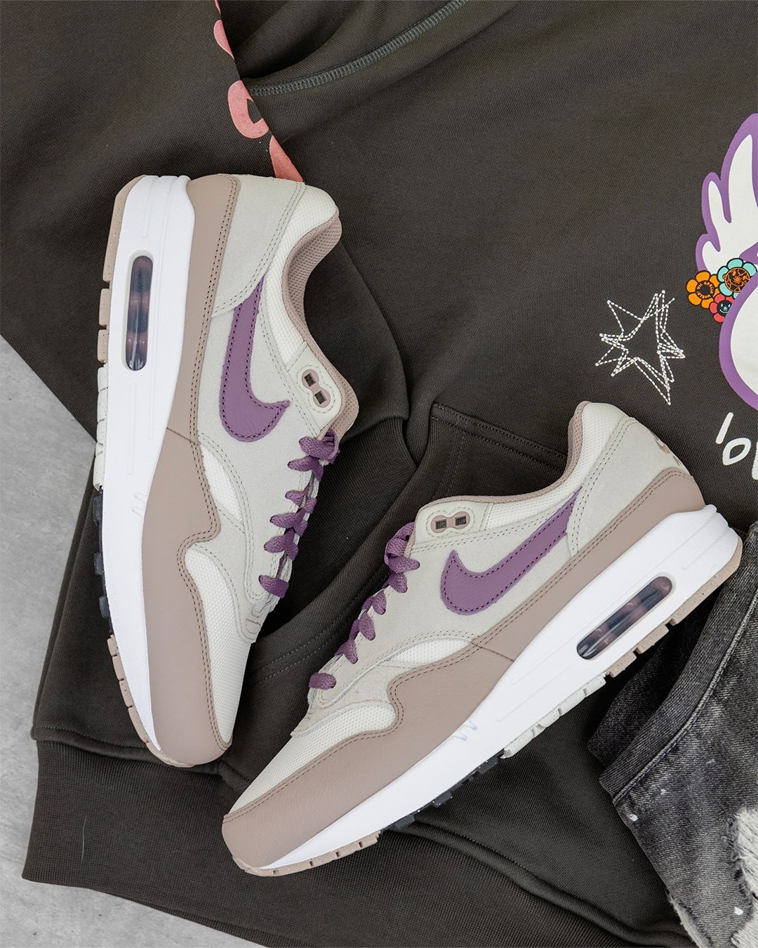 Nike Air Max 1 SC Light Bone Violet Dust, Lifestyle View 3, SKU FB9660-002