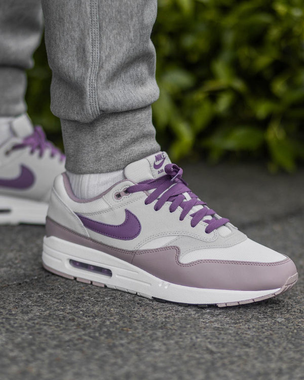 Nike Air Max 1 SC Light Bone Violet Dust, Lifestyle View 2, SKU FB9660-002
