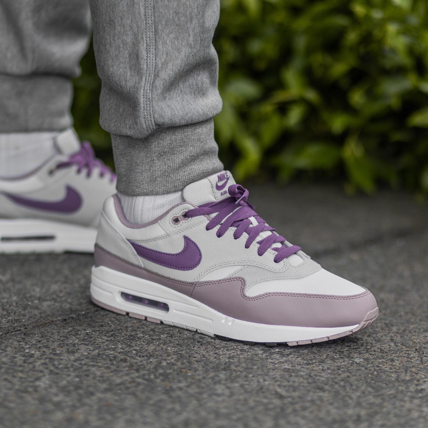 Nike Air Max 1 SC Light Bone Violet Dust, Lifestyle View 2, SKU FB9660-002