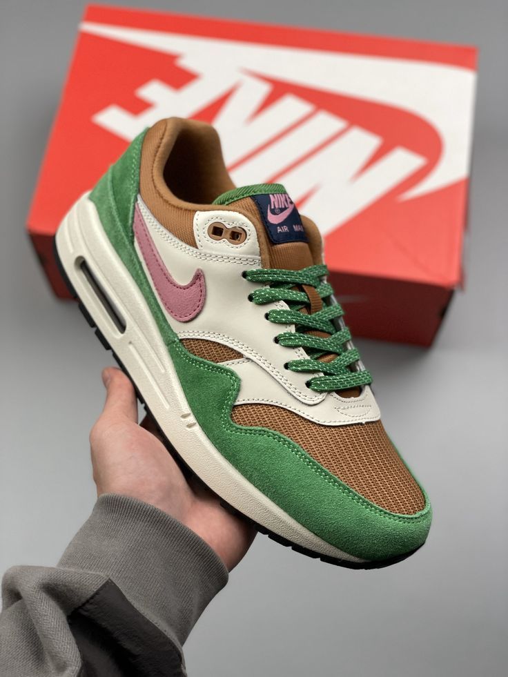Nike Air Max 1 SH Treeline, Lifestyle View 2, SKU DR9773-300