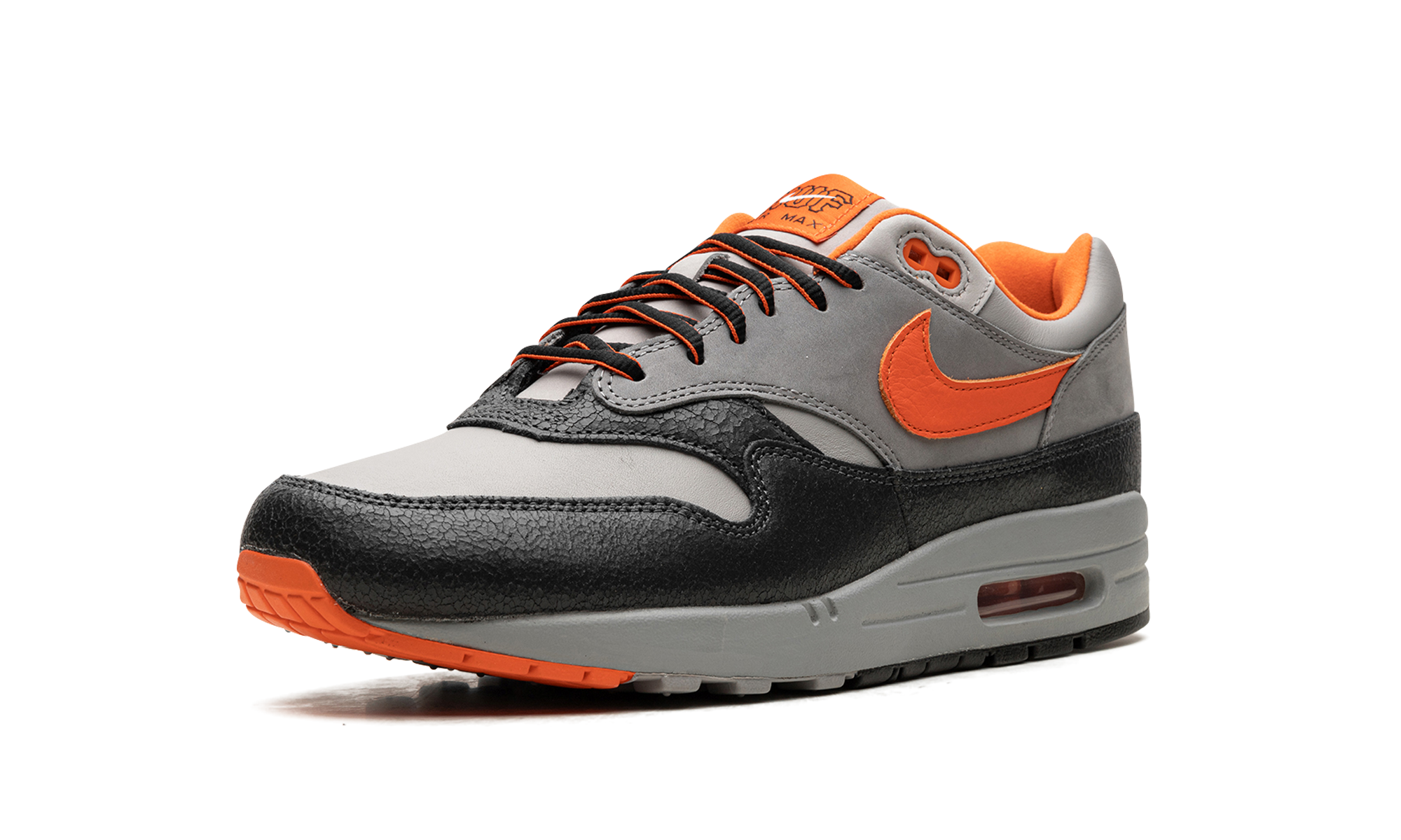 nike air max 1 sp huf brilliant orange+HF3713-001+left diagnol single view