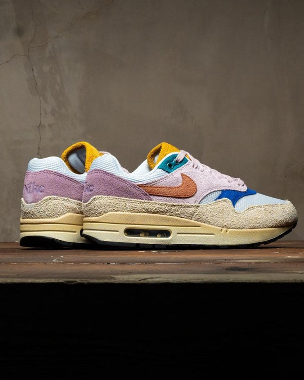 Nike Air Max 1 Tan Lines (Women's), Lifestyle View 1, SKU FN7200-224
