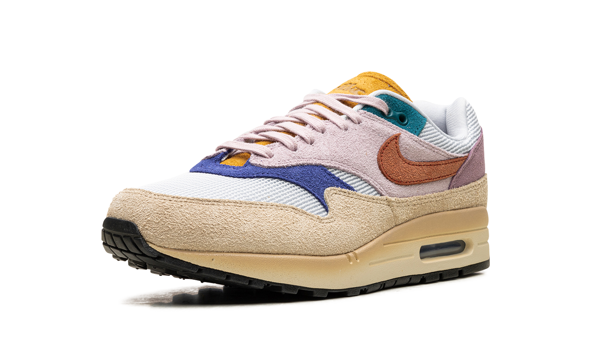 nike air max 1 tan lines women s+FN7200-224+left diagnol single view