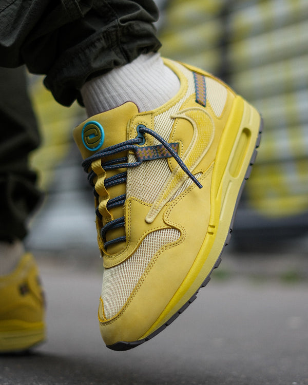 Nike Air Max 1 Travis Scott Cactus Jack Saturn Gold, Lifestyle View 2, SKU DO9392-700