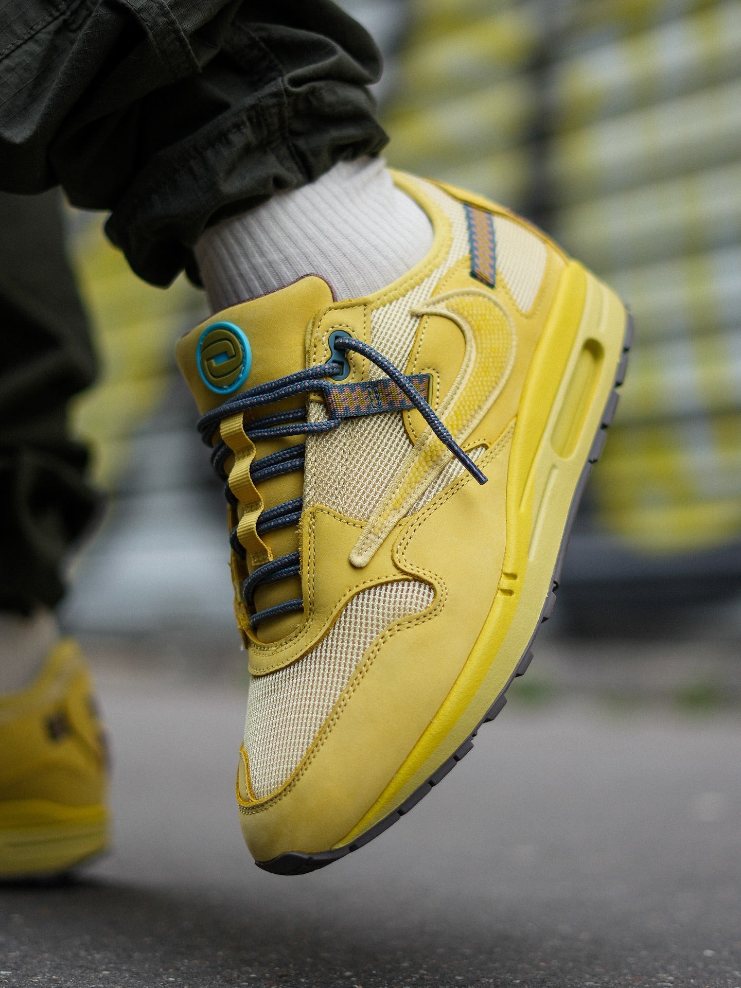 Nike Air Max 1 Travis Scott Cactus Jack Saturn Gold, Lifestyle View 2, SKU DO9392-700
