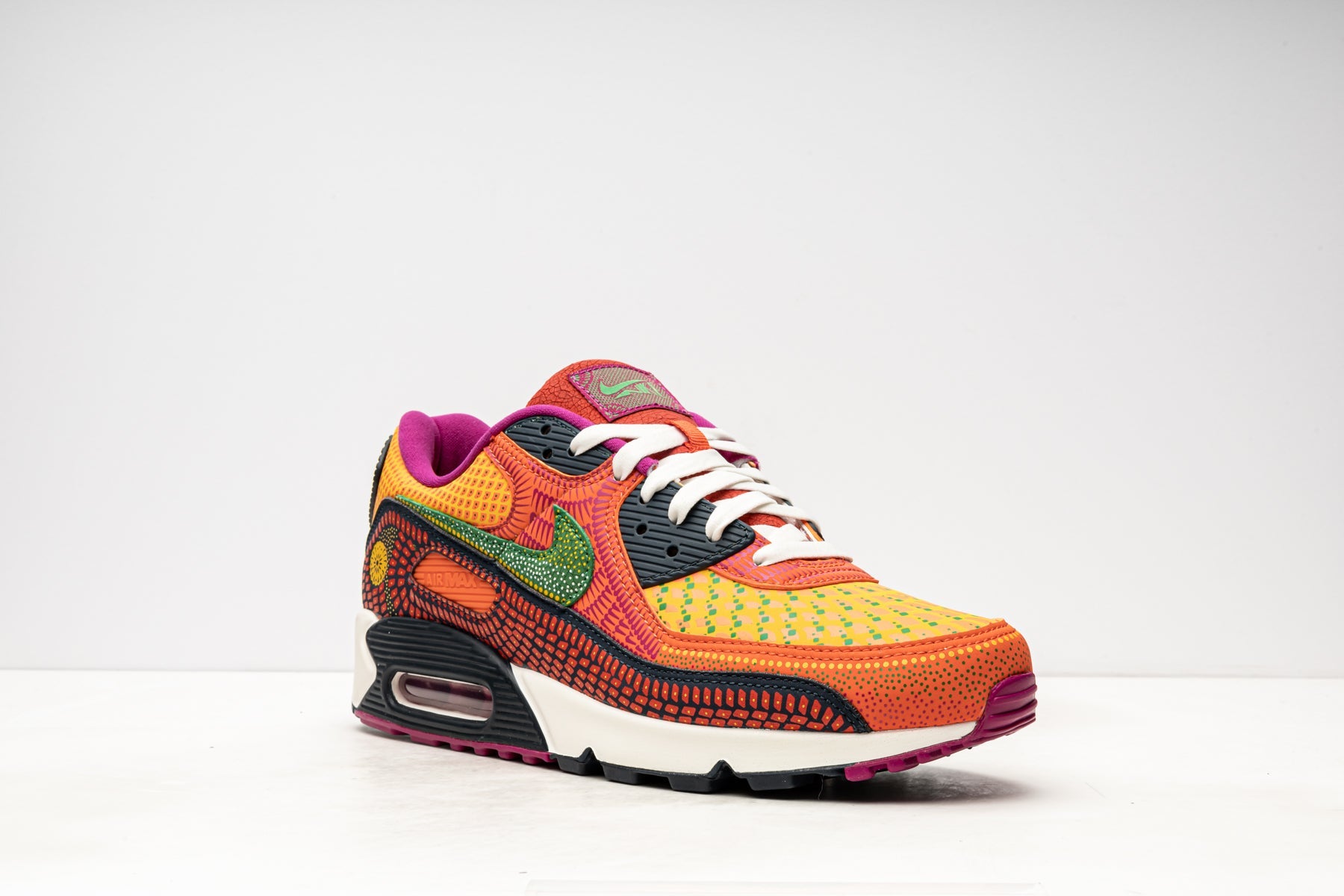 nike air max 90 dia de los muertos+DC5154-458+diagnol right view 2