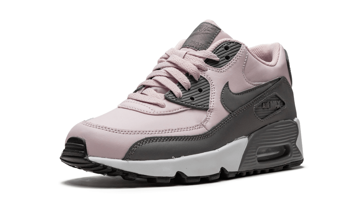nike air max 90 leather barely rose gs+833376-601+left diagnol single view