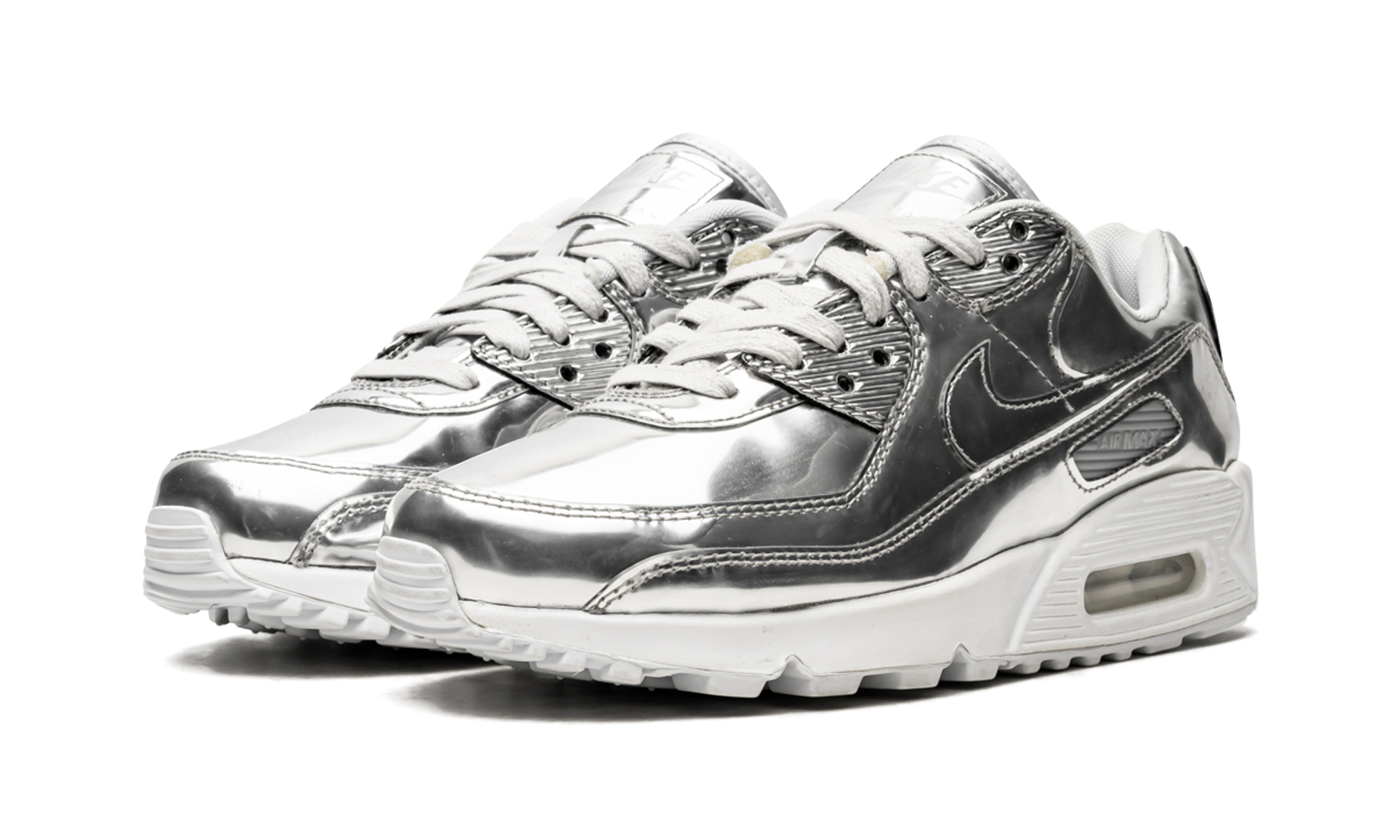 nike air max 90 metallic silver 2020 women s+CQ6639-001+diagnol left view