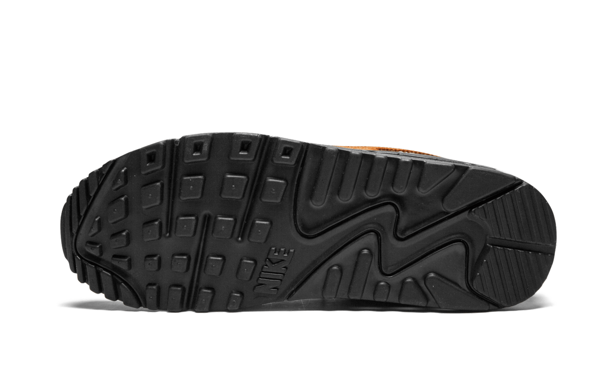nike air max 90 pony tar black women s+898512-005+bottom view