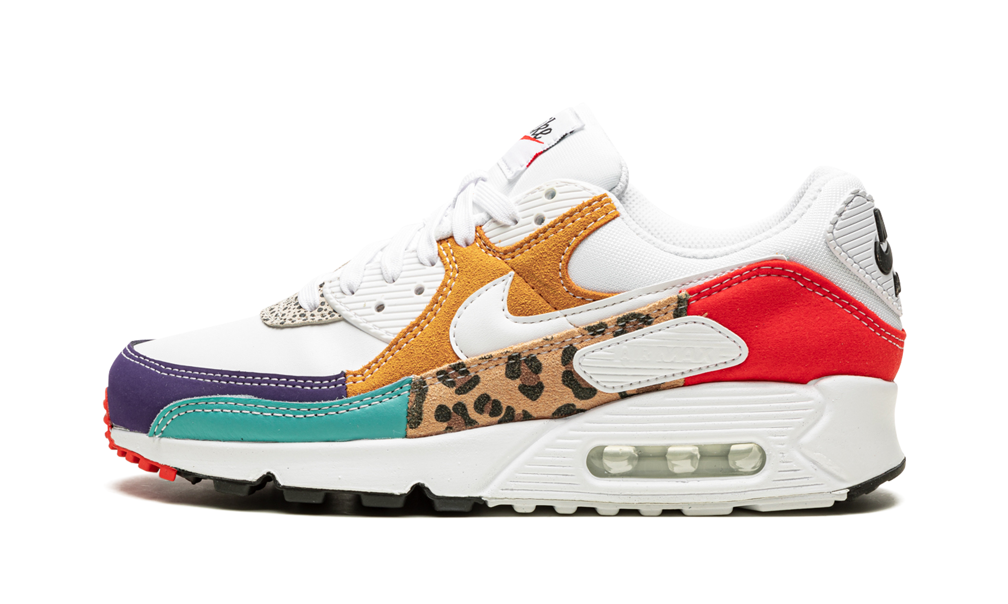 nike air max 90 se animal white women s+DH5075-100+diagnol right view 1
