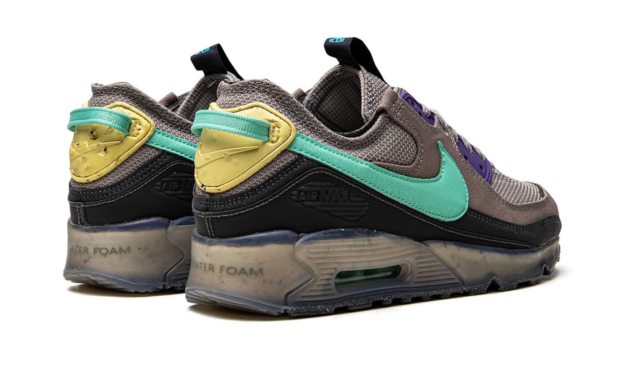 nike air max 90 terrascape moon fossil light menta+DQ3987-001+diagnol right behind view