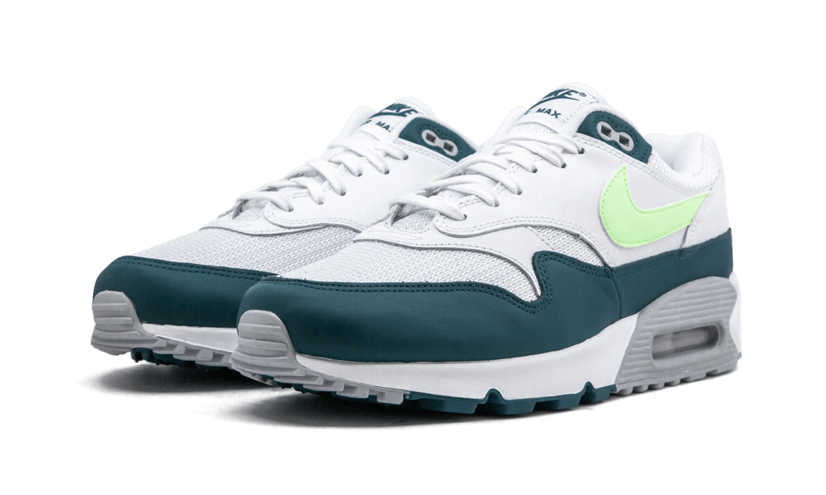 nike air max 90 1 spruce lime+AJ7695-103+diagnol left view