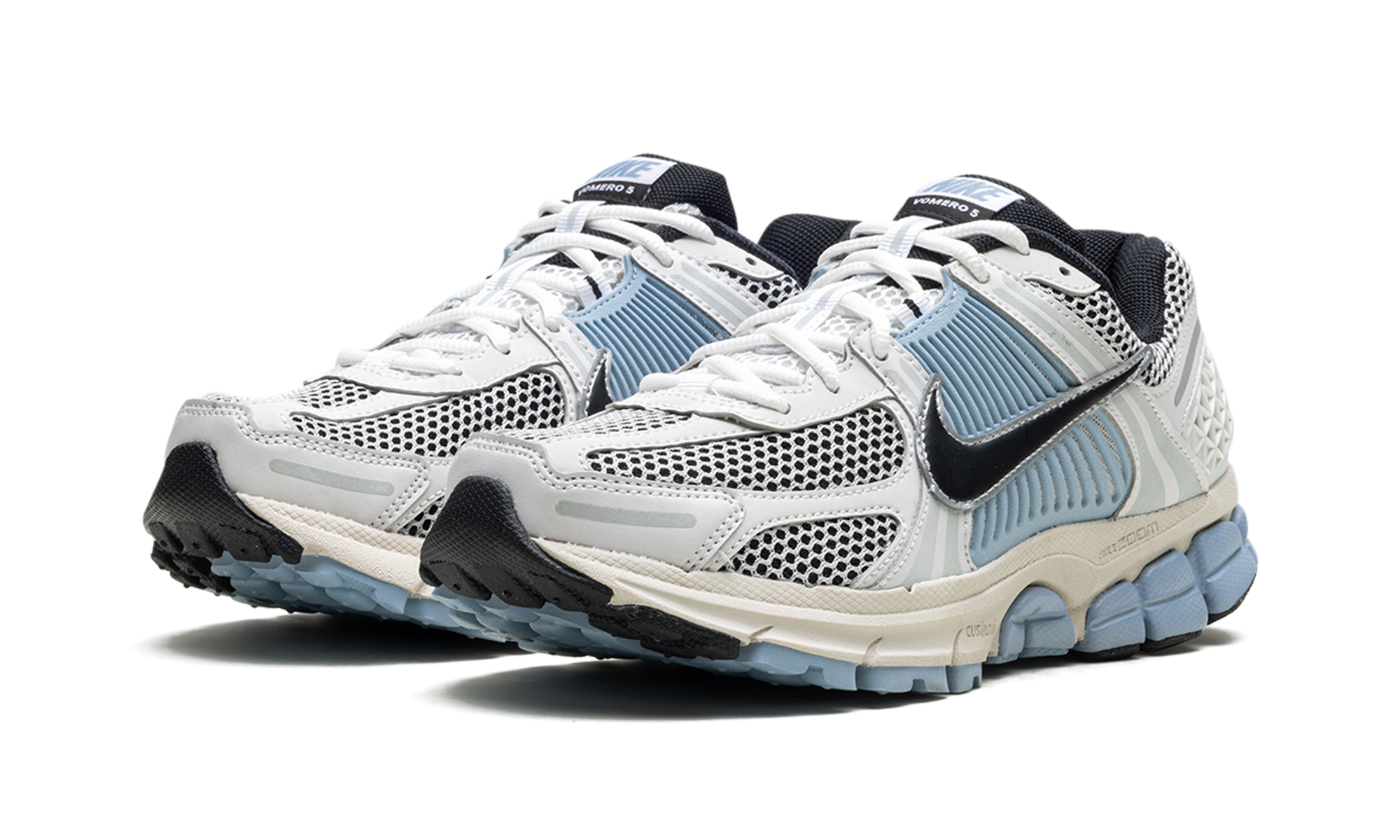 nike air zoom vomero 5 light armory blue women s+FQ7079-001+diagnol left view