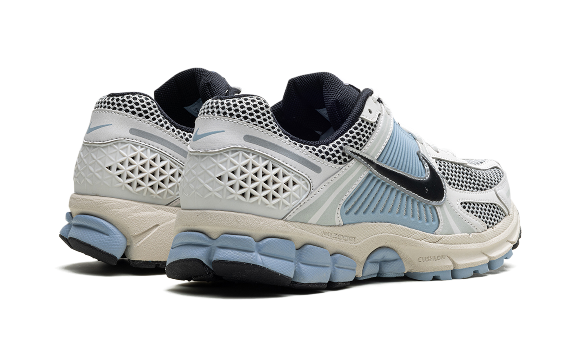 nike air zoom vomero 5 light armory blue women s+FQ7079-001+diagnol right behind view
