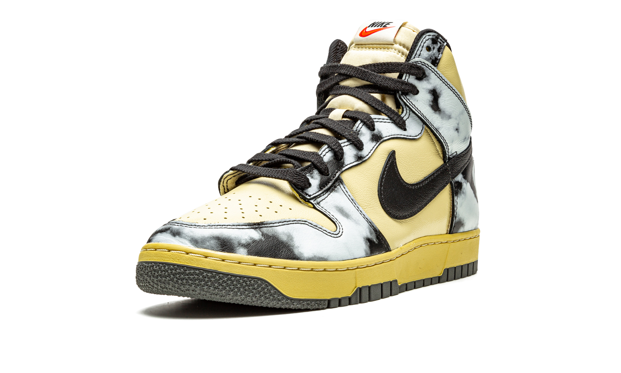nike dunk high 1985 black acid wash+DD9404-700+left diagnol single view