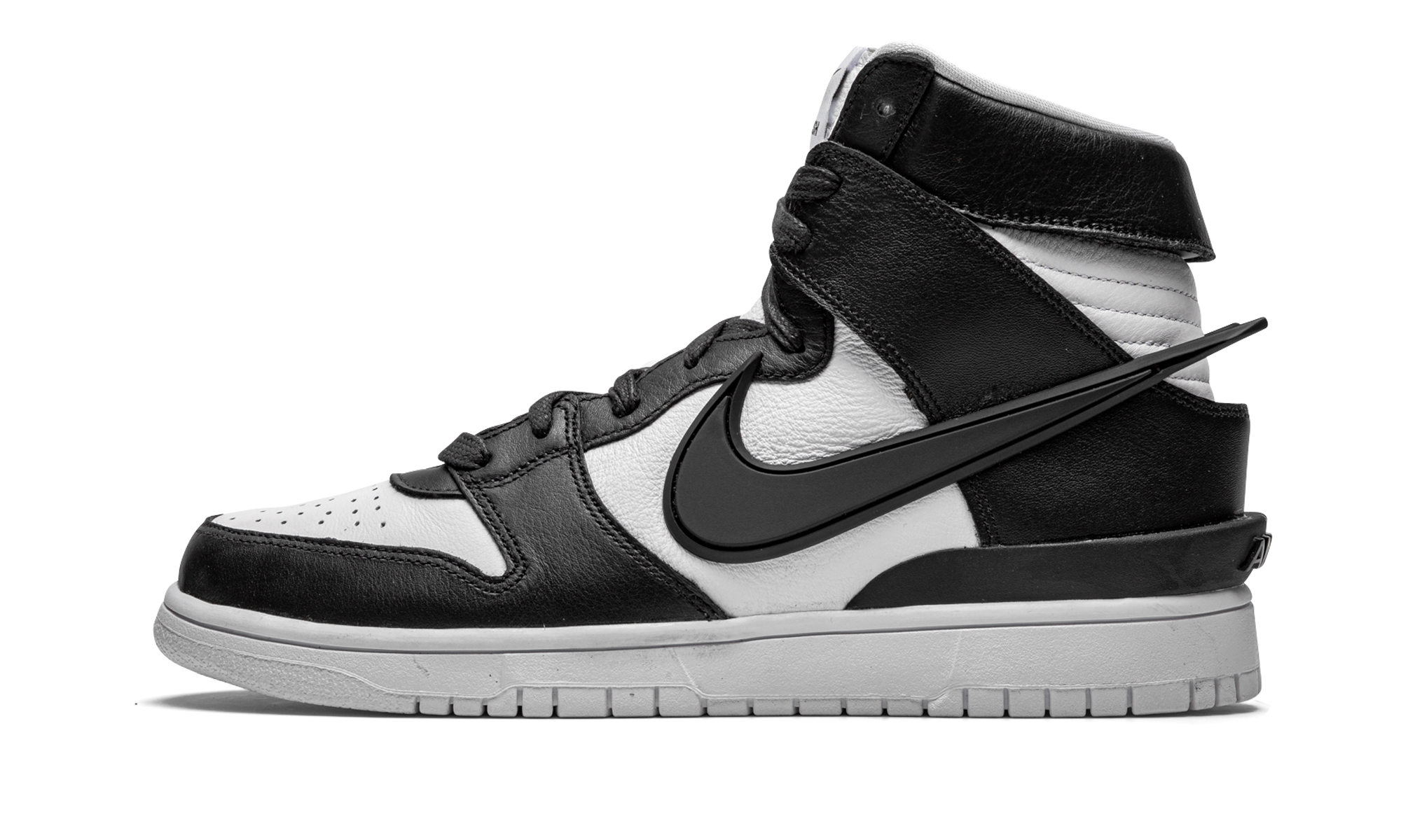 nike dunk high ambush black white+CU7544-001+diagnol right view 1