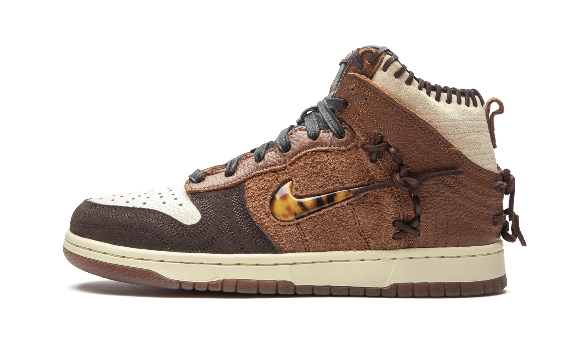 nike dunk high bodega legend fauna brown+CZ8125-200+diagnol right view 2