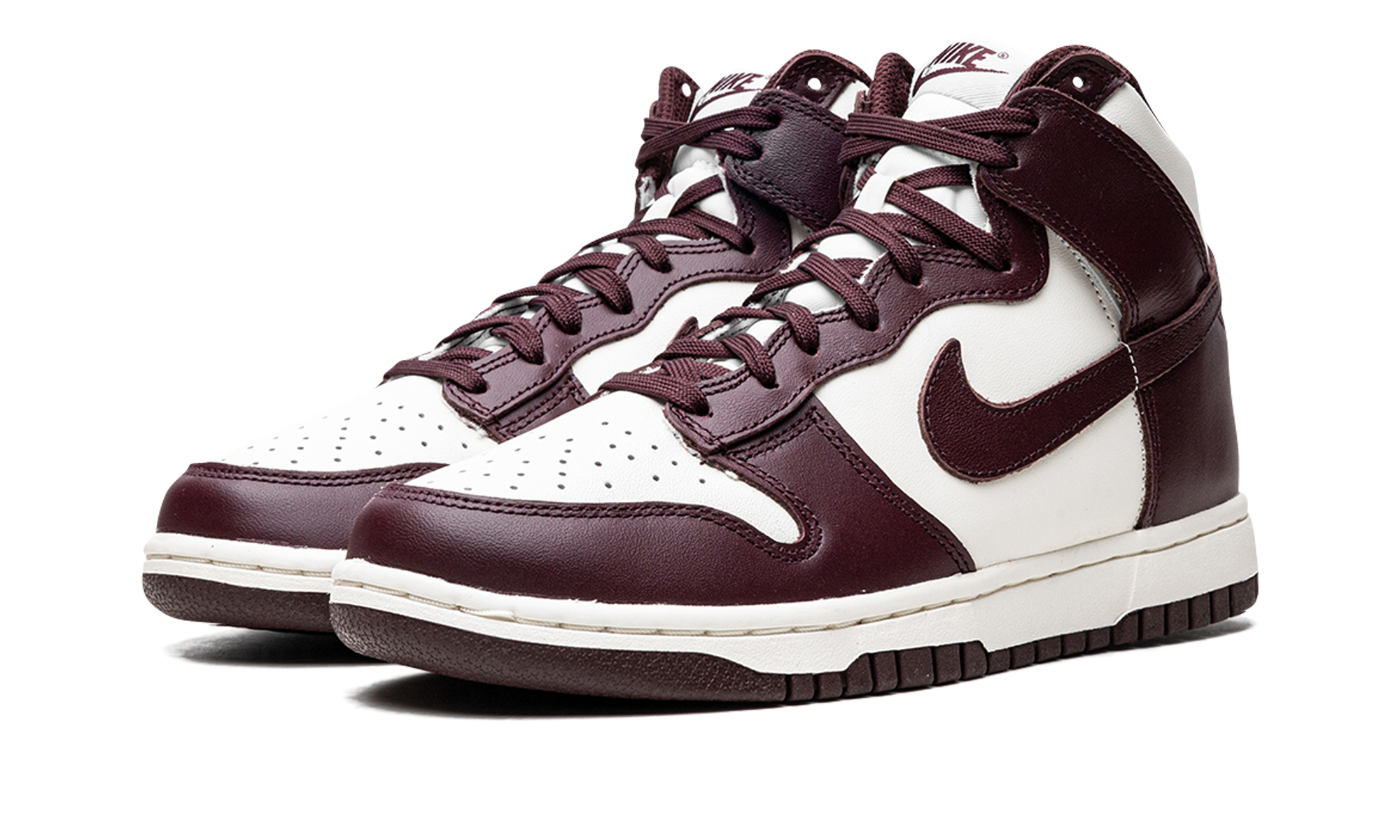 nike dunk high burgundy crush women s+DD1869-601+diagnol left view