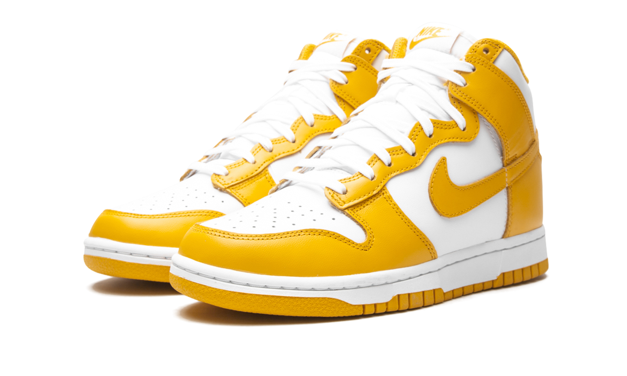 nike dunk high dark sulfur women s+DD1869-106+diagnol left view