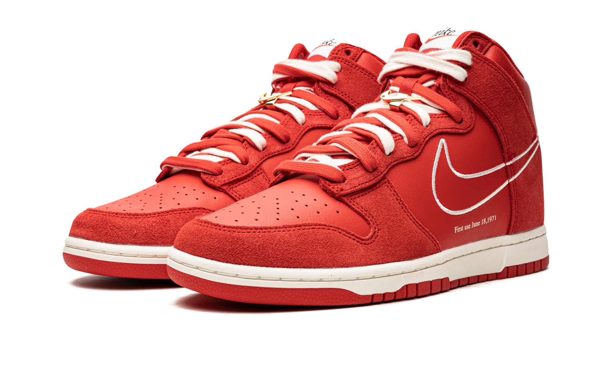 nike dunk high first use red+DH0960-600+diagnol left view