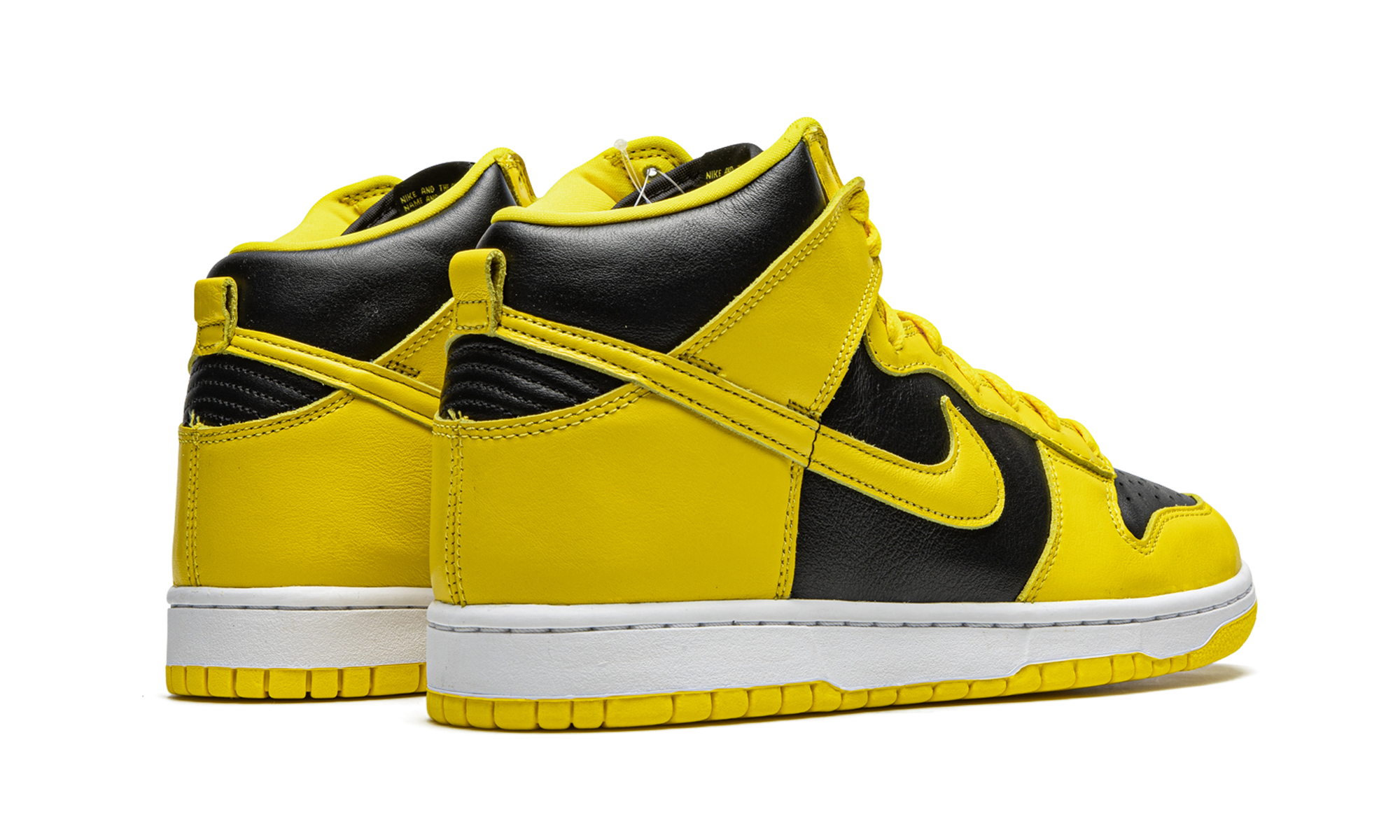 nike dunk high iowa 2020+CZ8149-002+diagnol right behind view